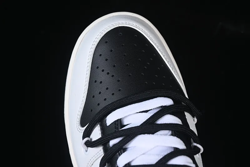 All Categories Nk SB Dunk Series Nk SB Dunk Low High-end Customized Low-top Shoes Nike SB Dunk Low Hiroshi Fujiwara Straps Low-top Casual Shoes DD1391-100